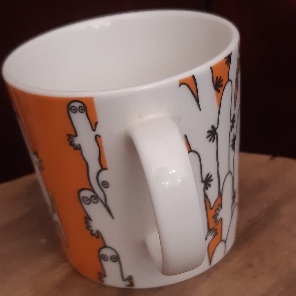 Arabia Finland Orange Moomin Hattifatteners Mug - Picture 7 of 11